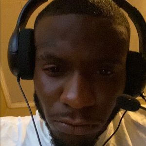 Meet your Posher, Demarrio